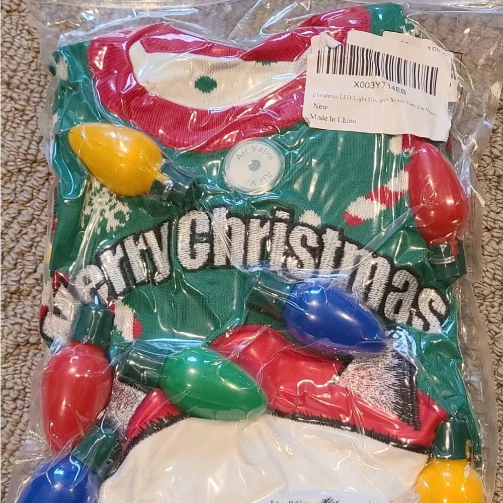 Unisex kids size 5-6 Cat Christmas Sweater with LED lights with 6 modes